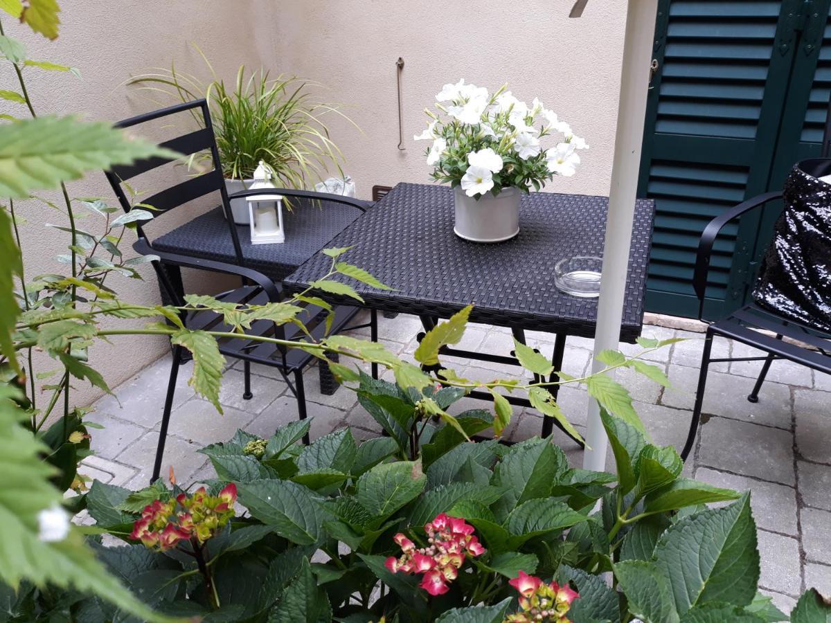 Apartment La Corte Antica *