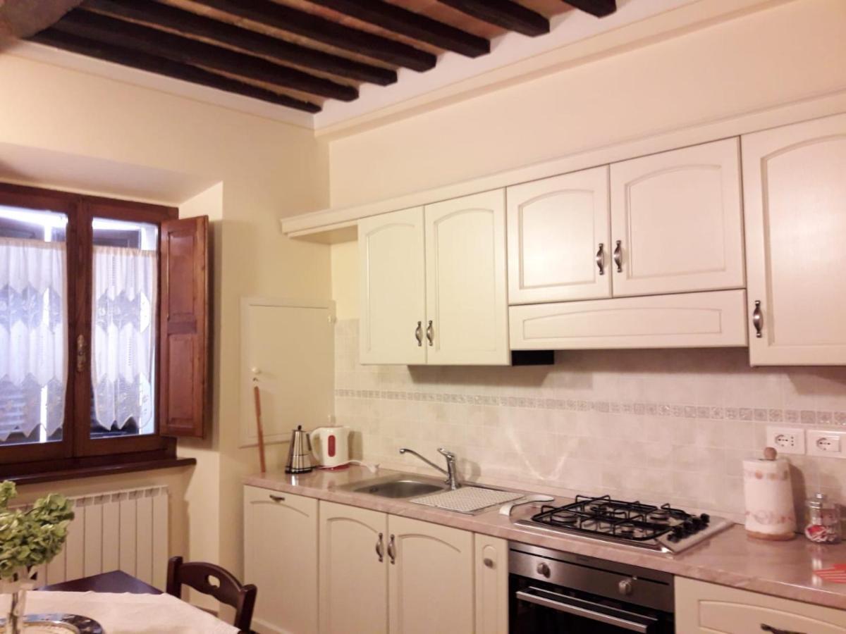 La Corte Antica Apartment *