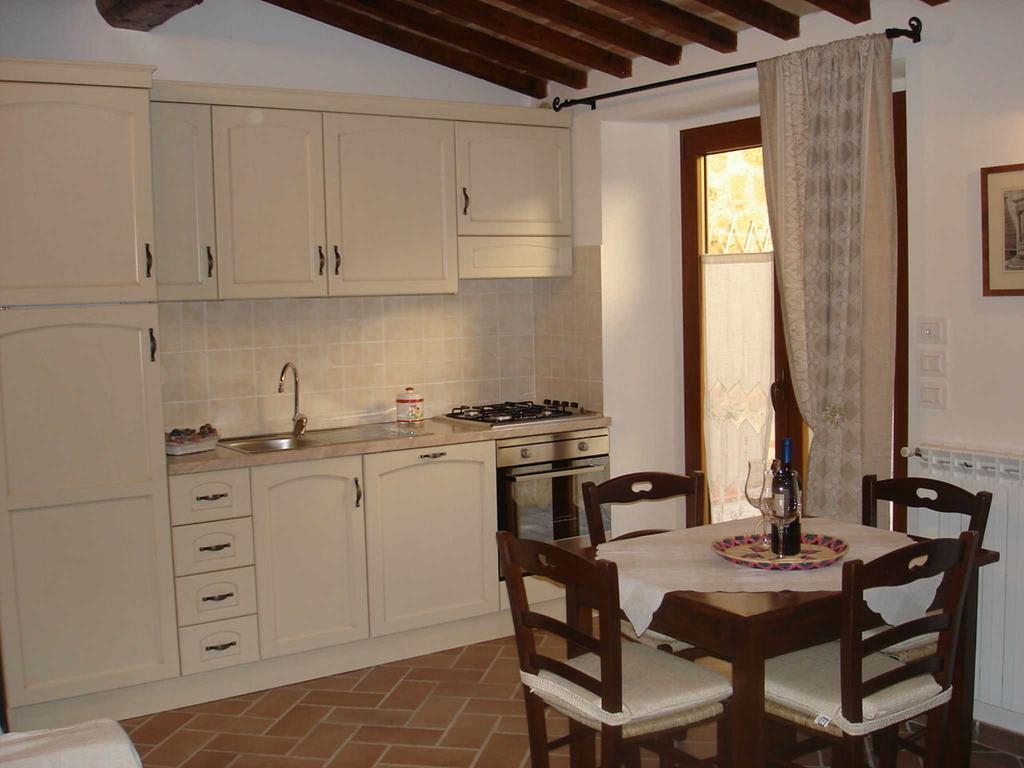 La Corte Antica Apartment *